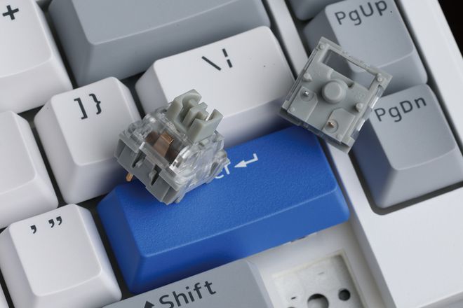 V700DIY-75多模机械键盘九游会网站小巧便携可玩性强!雷柏(图3) V700DIY-75多模机械键盘九游会网站小巧便携可玩性强!雷柏(图3)